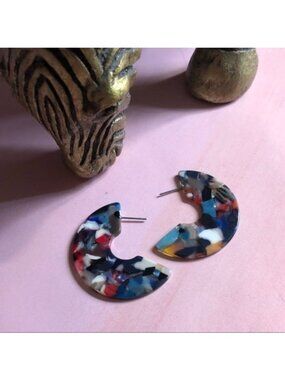 Costume Baldor Hoops Acrylic Lucite Graffiti Multicolored Chunky